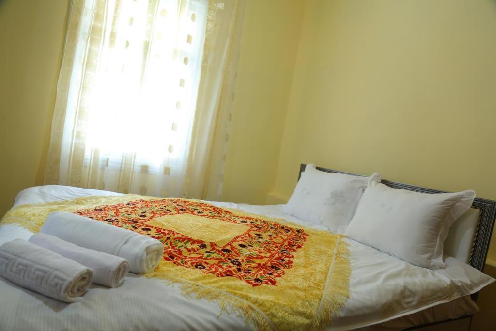 Registan Center Hotel Samarkand Bagian luar foto