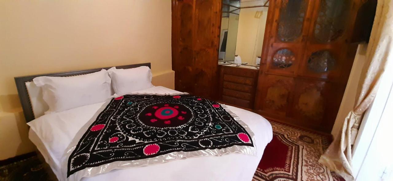 Registan Center Hotel Samarkand Bagian luar foto