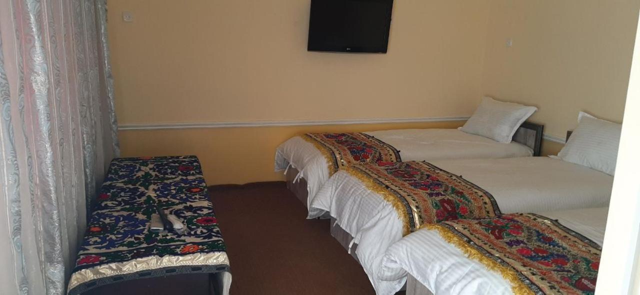 Registan Center Hotel Samarkand Bagian luar foto
